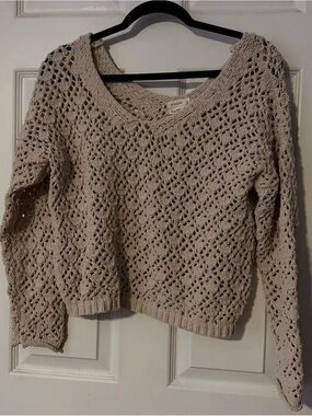 Artelier Nicole Miller Open Knit Crochet Sweater Small Cream Boho Coastal